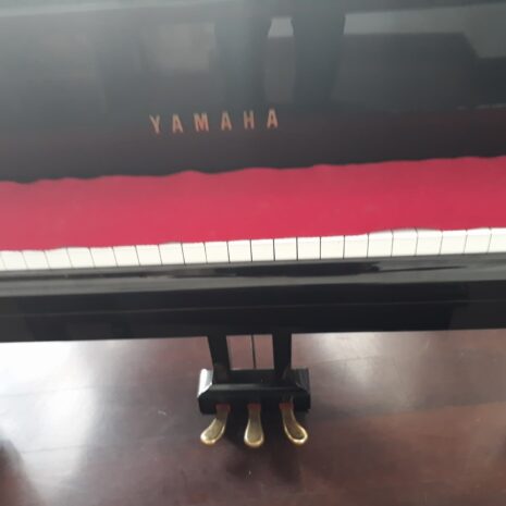 Piano G1 Yamaha Japonés