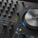 CONTROLADOR-DJ-NATIVE-TRAKTOR-KONTROL-S3-MK3-Negro